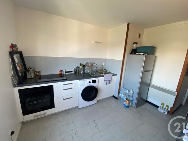 Appartement T2 à louer - 2 pièces - 48.21 m2 - COULAINES - 72 - PAYS-DE-LOIRE - Century 21 Harmony