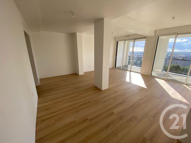 Appartement T4 à louer - 4 pièces - 118.73 m2 - LE MANS - 72 - PAYS-DE-LOIRE - Century 21 Harmony